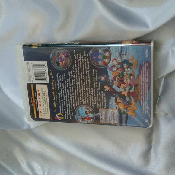 Disney Mickey's Once Upon a Christmas Gold Collection VHS - Picture 2 of 2